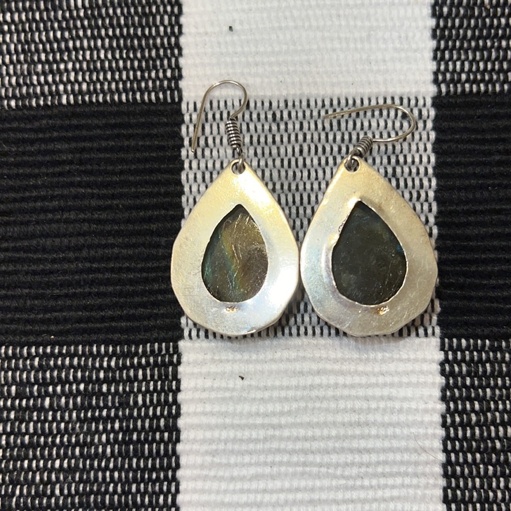 Beautiful green flash Labradorite teardrop earrings. Approx 2” drop.NWOT - Picture 3 of 7